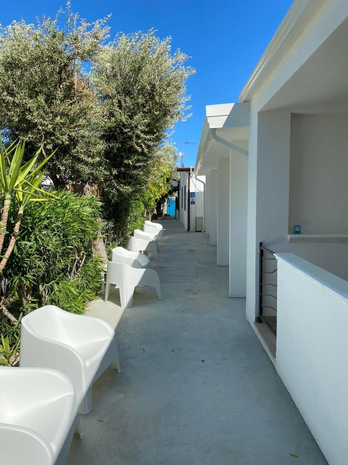 B&B Direttamente Sul Mare Da Antonino Mattinata Kültér fotó